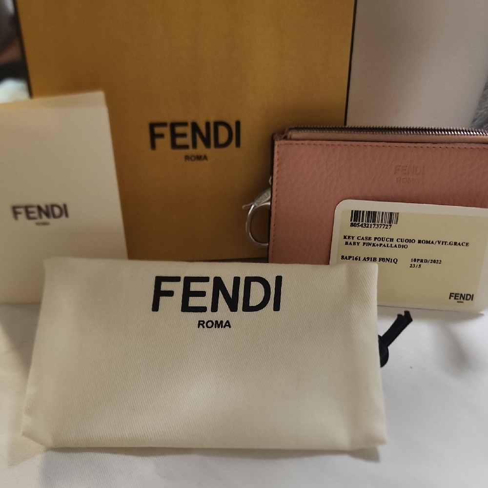 Fendi *AUTHENTIC Blush Leather Key Holder